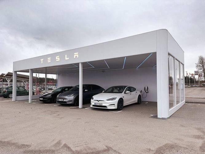2025澳门今晚开奖结果和车棚起火烧上百辆车与车棚起火烧上百辆车怎么办