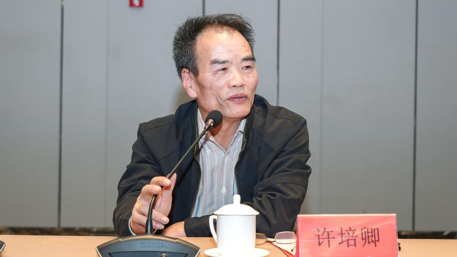 香港今晚开奖结果开奖记录和律师收同案相反判决与同一律所为同案犯辩护